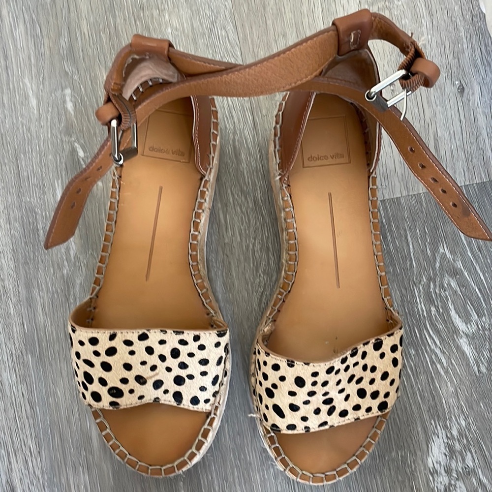 Gently worn DV platform heels